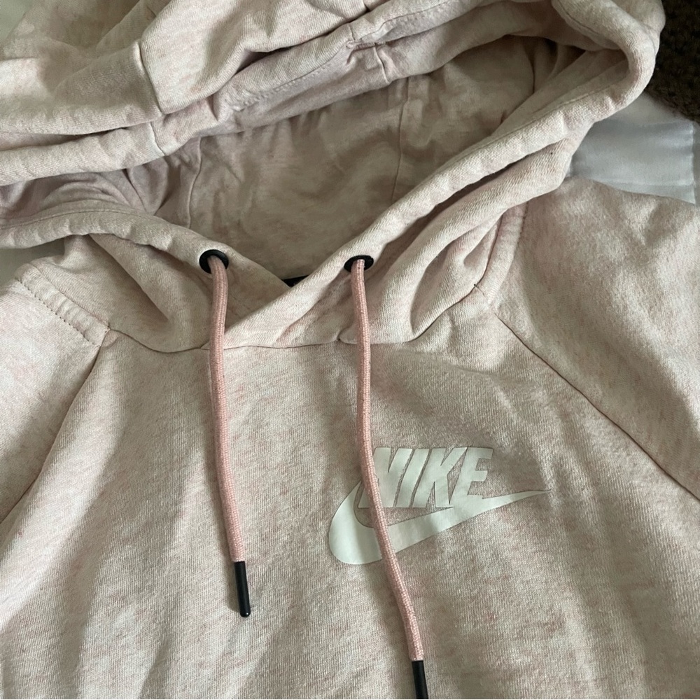 LIGHT PINK WOMENS NIKE HOODIE